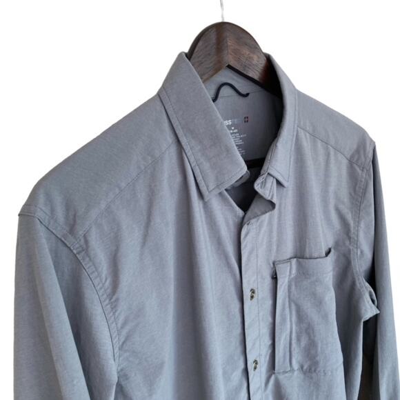 Swiss+Tech Gray Long Sleeve Button Up Shirt - Medium - Picture 2 of 4